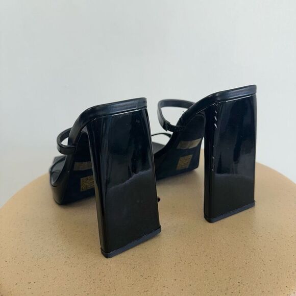 Jeffery Campbell Women’s Hustler Black Patent Leather Slip On Square Toe Sandal - Picture 6 of 11